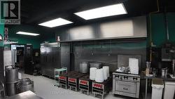 F - 3300 DUFFERIN STREET Toronto, ON M6A 2T5