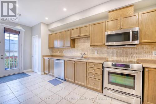 9499 Ninth Line, Markham, ON - Indoor Photo Showing Kitchen