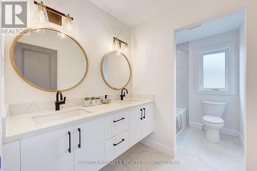 4282 Liberty Cross, London South (South V), ON - Indoor Photo Showing Bathroom