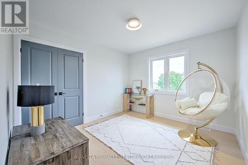4282 Liberty Cross, London South (South V), ON - Indoor Photo Showing Other Room