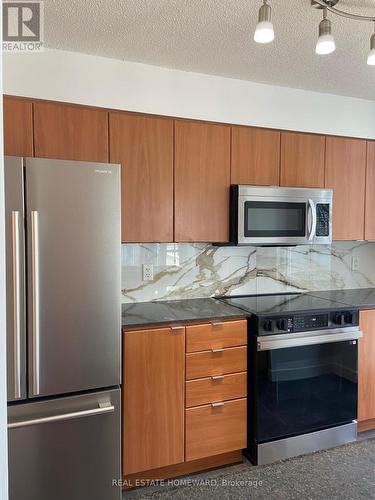 906 - 11 Brunel Court, Toronto, ON - Indoor Photo Showing Kitchen