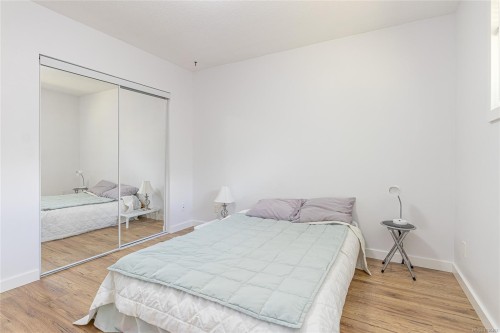 2148 Dodds Rd, Nanaimo, BC - Indoor Photo Showing Bedroom