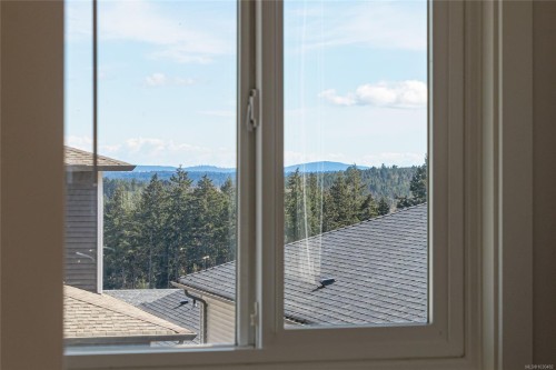 2148 Dodds Rd, Nanaimo, BC - Indoor Photo Showing Other Room
