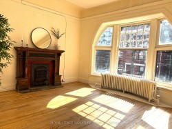 1-1 Hamilton Street Toronto, ON M4M 2C4