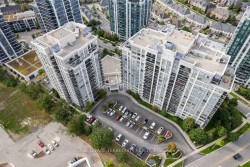 610-60 Disera Drive Vaughan, ON L4J 9G1