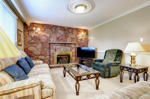 2405 Rosemary Drive, Mississauga, ON - Indoor Photo Showing Living Room With Fireplace