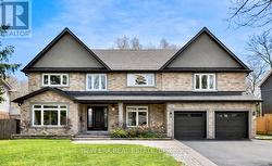 2068 MISSISSAUGA ROAD  Mississauga, ON L5H 2K6