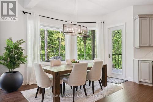 12 Deer Run, Uxbridge, ON - Indoor Photo Showing Dining Room