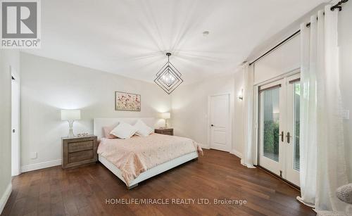 12 Deer Run, Uxbridge, ON - Indoor Photo Showing Bedroom