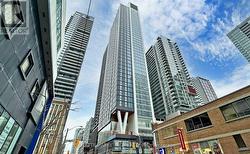 2505 - 357 KING STREET W Toronto, ON M5V 1K1