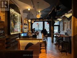 40 WELLINGTON STREET E Toronto, ON M5E 1E3