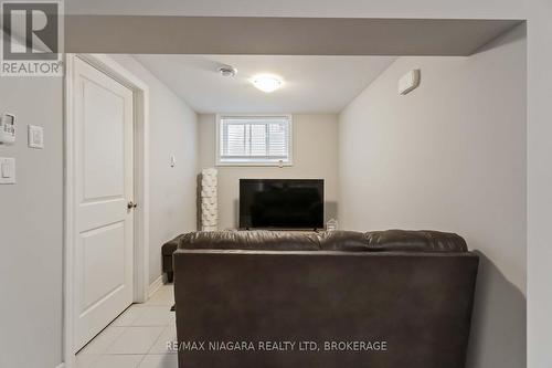 81 Grove Street, Welland (Welland Downtown), ON - Indoor Photo Showing Other Room