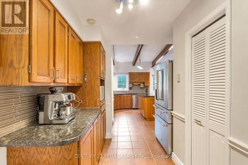 4434 Cedar Springs Road, Burlington, ON - Indoor Photo Showing Kitchen