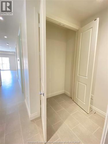 233 Watson Unit# 305, Windsor, ON - Indoor Photo Showing Other Room