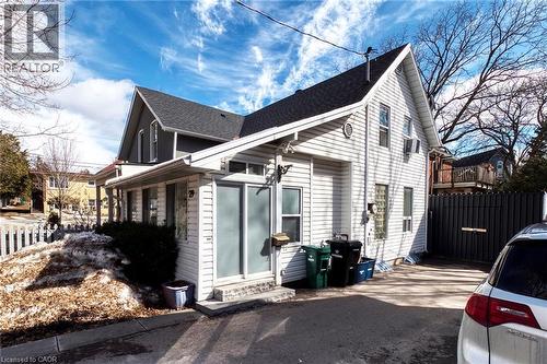 29 Andrew Street, Kitchener, ON - Outdoor