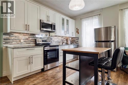 29 Andrew Street, Kitchener, ON - Indoor