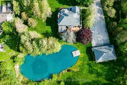 9 PURPLE HILL LANE Clearview, ON L0M 1G0