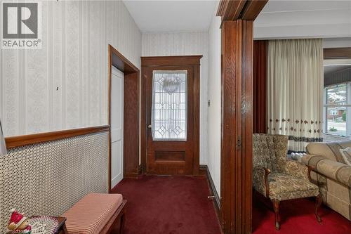 96 Barnesdale Boulevard, Hamilton, ON - Indoor Photo Showing Other Room
