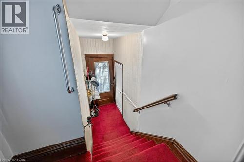 96 Barnesdale Boulevard, Hamilton, ON - Indoor Photo Showing Other Room