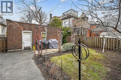 96 Barnesdale Boulevard, Hamilton, ON - Outdoor