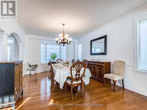 7123 Gillespie Lane, Mississauga, ON - Indoor Photo Showing Dining Room