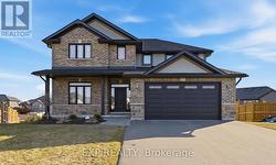 18 MAVETY COURT Belleville (Thurlow Ward), ON K8N 4Z5