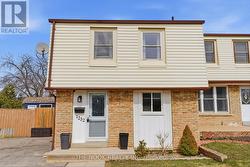 1232 SOUTHDALE AVENUE Oshawa (Donevan), ON L1H 7Z3