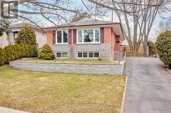 55 SANCREST DRIVE Toronto, ON M1P 4A7