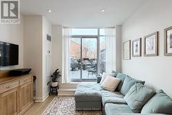 127 - 120 DALLIMORE CIRCLE Toronto, ON M3C 4J1