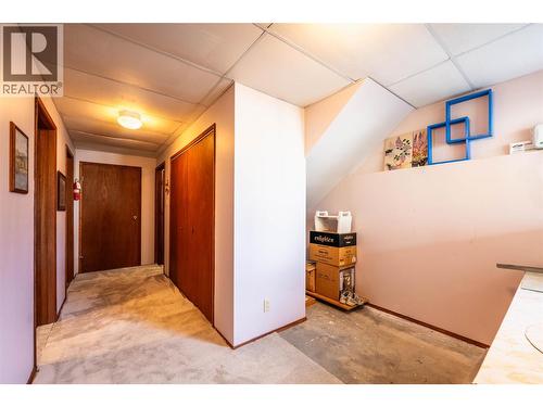 1896 3A Highway, Nelson, BC - Indoor