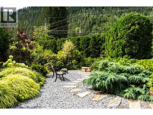 1896 3A Highway, Nelson, BC - Outdoor