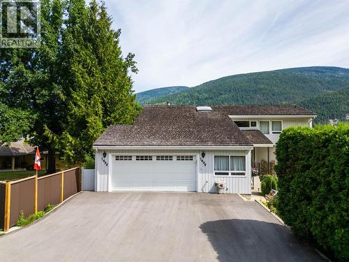 1896 3A Highway, Nelson, BC - Outdoor