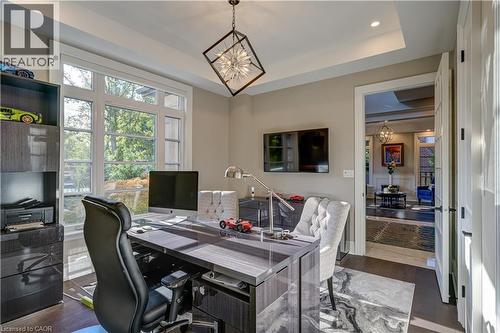 100 Seneca Drive, Ancaster, ON - Indoor Photo Showing Office