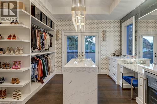 100 Seneca Drive, Ancaster, ON - Indoor