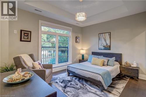 100 Seneca Drive, Ancaster, ON - Indoor Photo Showing Bedroom