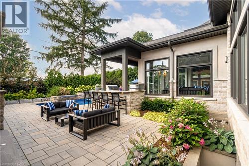 100 Seneca Drive, Ancaster, ON - Outdoor