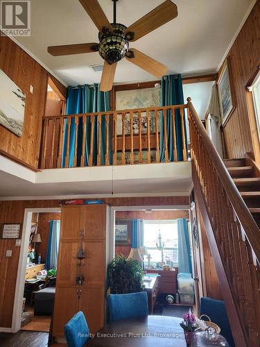 Upper Level Landing - 48 Tiny Beaches Road N, Tiny, ON - Indoor