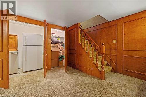 40 Bertram Drive, Dundas, ON - Indoor Photo Showing Other Room