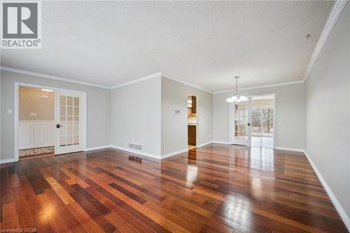 124 Autumn Hill Crescent, Kitchener, ON - Indoor Photo Showing Other Room