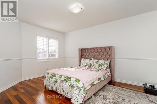 891 Stonebridge Avenue, Mississauga, ON - Indoor Photo Showing Bedroom