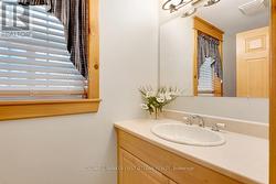Powder room off mudroom - 