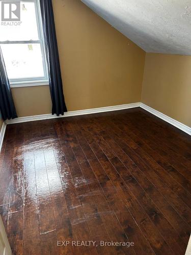 121 Boullee Street, London East, ON - Indoor Photo Showing Other Room