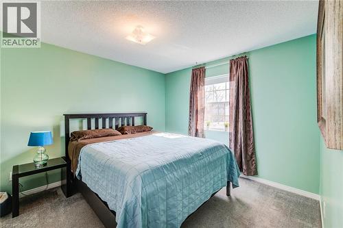 Second bedroom facing front of home. - 90 Mooregate Crescent Unit# 27, Kitchener, ON 