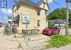 LOWER - 11 OXFORD STREET W London North (North N), ON N6H 1R2