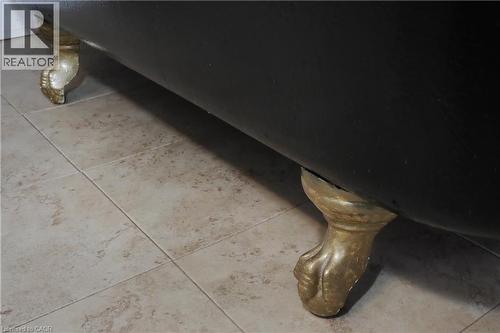 Detailed view of claw foot tub - 33 Main Street E, Drayton, ON - 