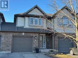 45 FLYNN COURT  St. Catharines (Grapeview), ON L2S 4E1