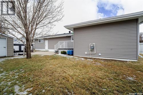 1354 King Crescent, Moose Jaw, SK - Outdoor With Exterior