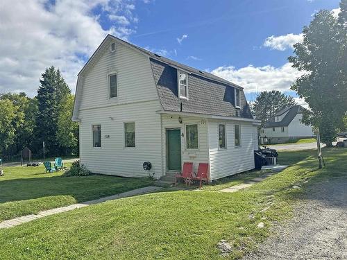4 Riverview Street, Nipigon, ON - Outdoor