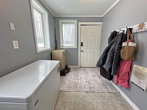 4 Riverview Street, Nipigon, ON - Indoor Photo Showing Other Room