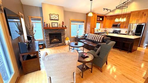 B-6 Alpine Trail Lane, Fernie, BC - Indoor Photo Showing Living Room With Fireplace